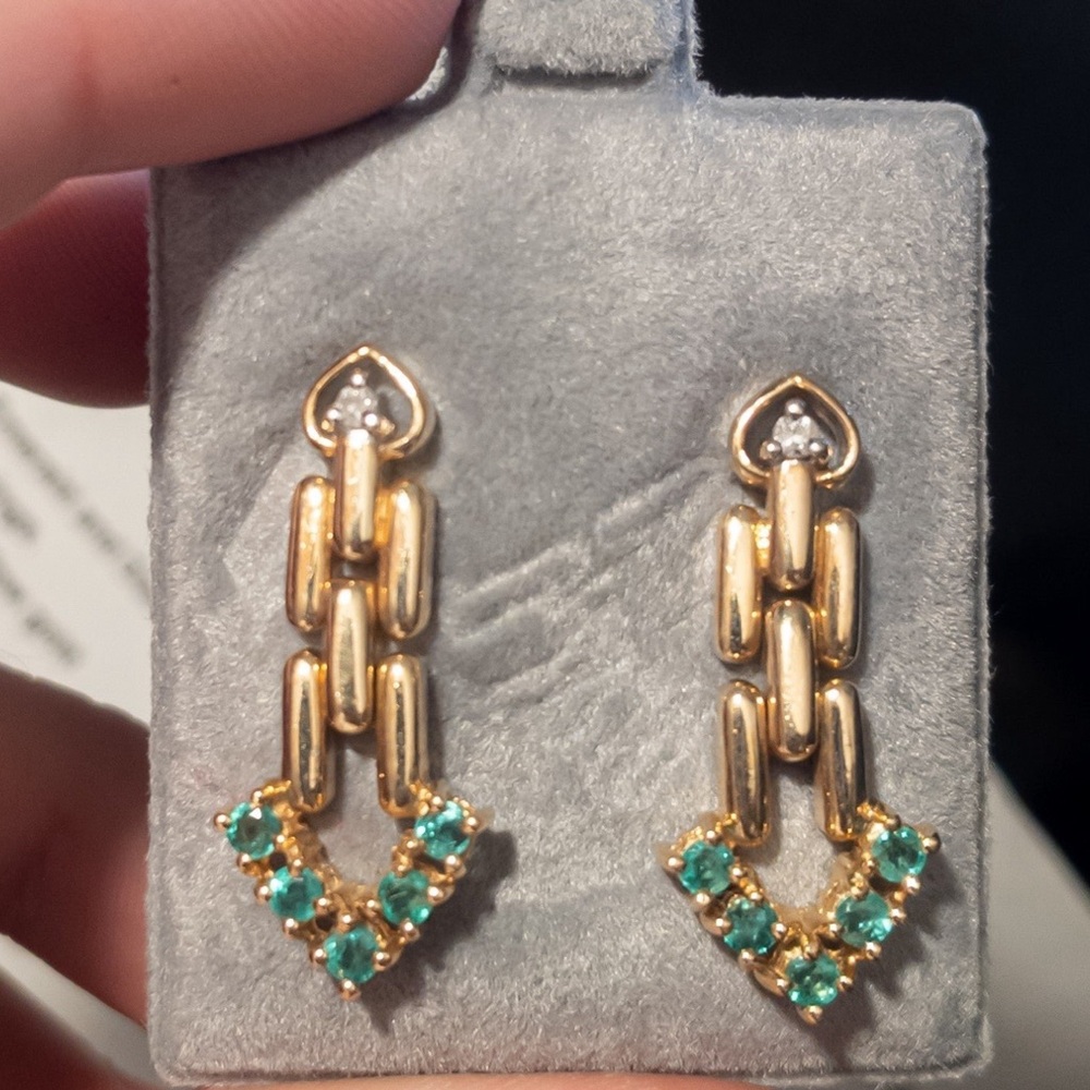 14K gold Emerald diamond earrings